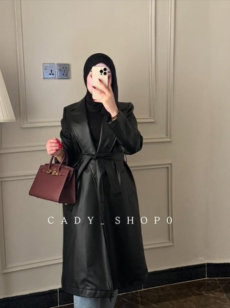 جكيت جلد طويل