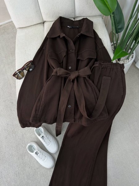 طقم جينز بني مميز