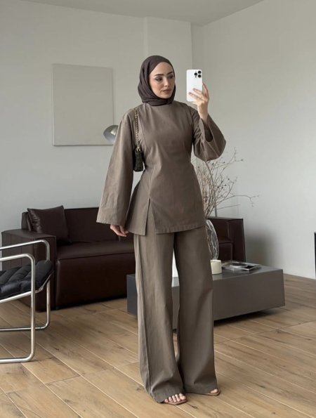 طقم يومي بني