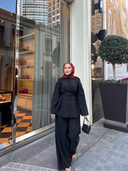 طقم ربيعي كحلي