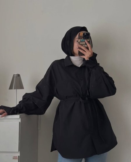 قميص بكم مميز اسود