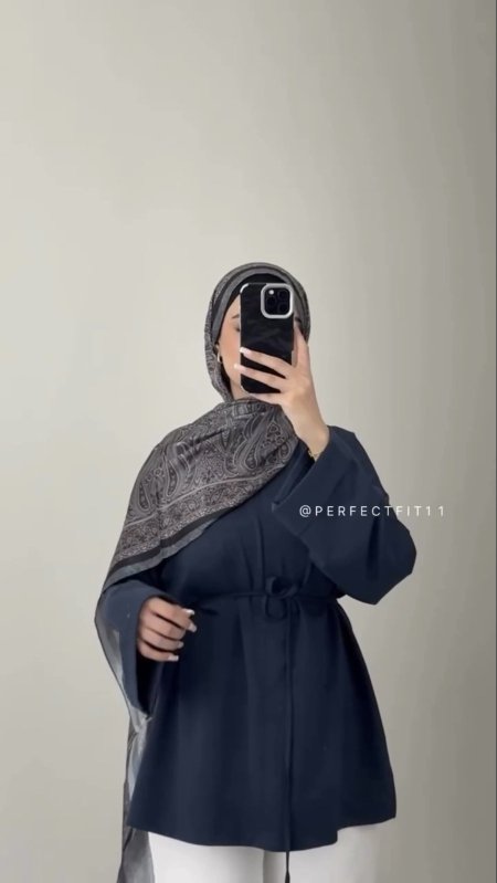 بلوز كحلي خريفي
